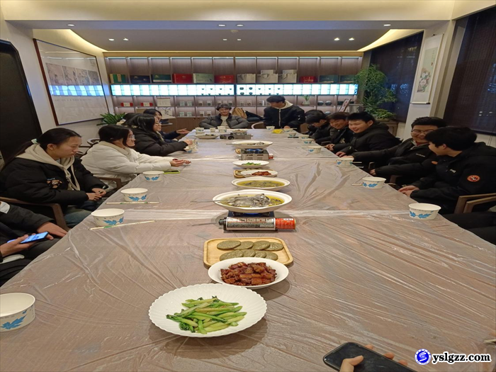 体验多元文化  激励学子成才——我校高三优秀学生赴黄冈研学实践活动