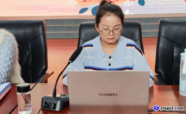 我校成功举办女生底线教育系列专题讲座